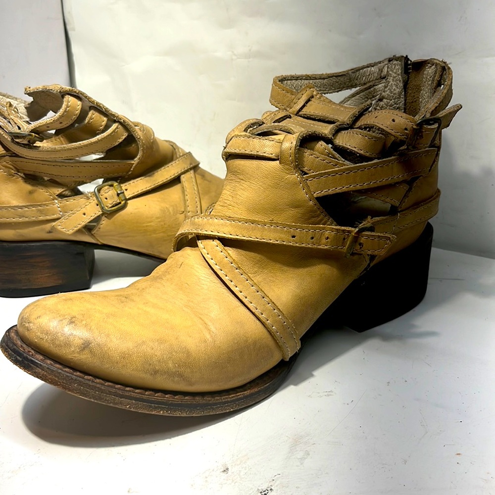 Women's Freebird By Steven Tan Stair Strappy Ankle Bootie Size 6m